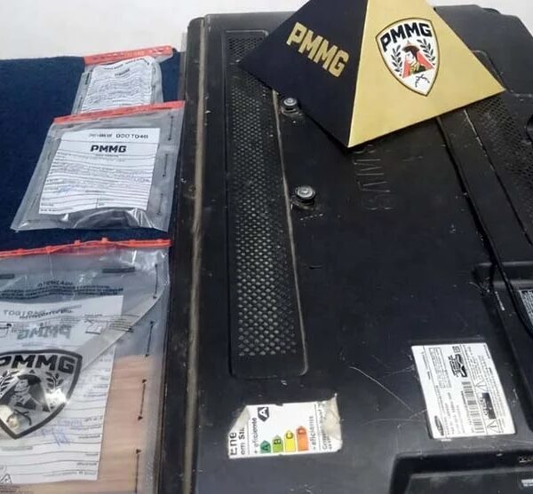 Dupla é presa após invadir casa, agredir moradores e roubar objetos em Cataguases