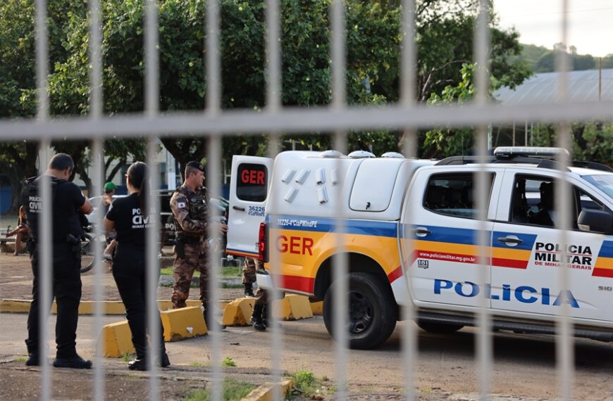 Megaoperação contra facções do tráfico de drogas prende sete pessoas em Além Paraíba