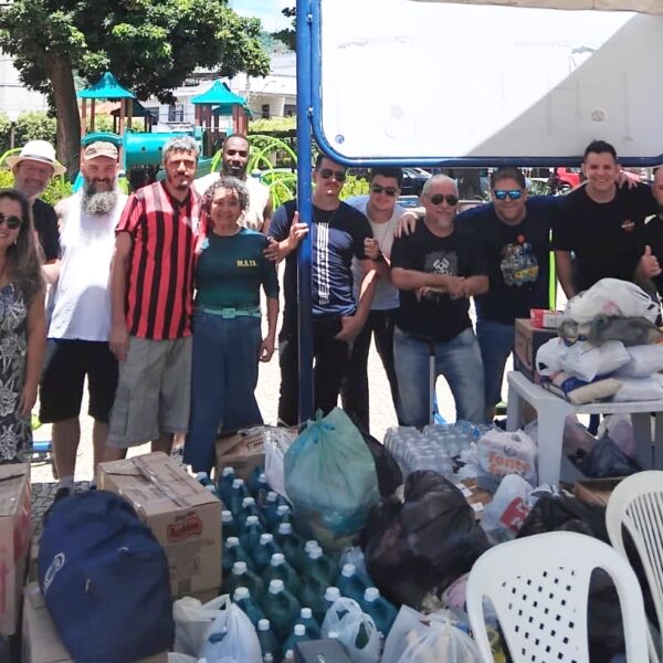 Solidariedade e cultura marcam Feira do Artesão Solidária na Praça Félix Martins