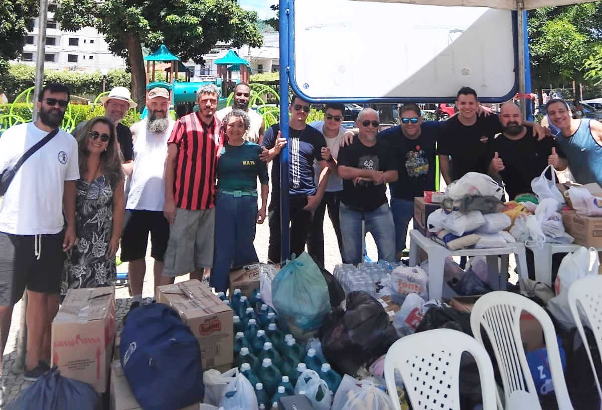 Solidariedade e cultura marcam Feira do Artesão Solidária na Praça Félix Martins