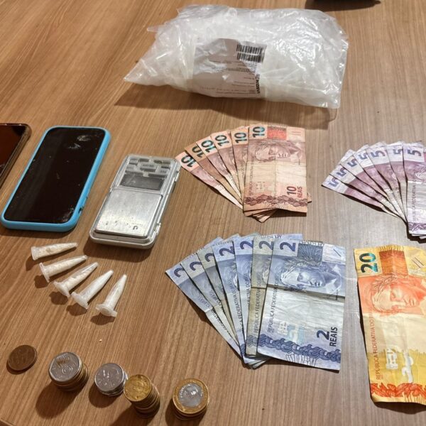 PM prende dois por tráfico de drogas após denúncia de maus-tratos a animais em Recreio