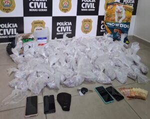Homem é preso com mais de 4 mil pinos de cocaína durante ação da Polícia Civil em Leopoldina