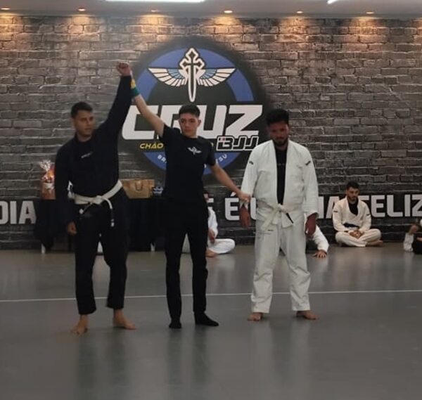 Chão Explosivo promove 2º Confere de Lutas Casadas em Leopoldina