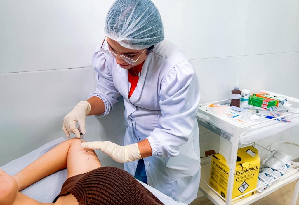 Prefeitura de Leopoldina promove Dia D do implante anticoncepcional Implanon