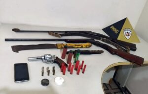 Crime violento em Miraí termina com suspeito preso e armas apreendidas