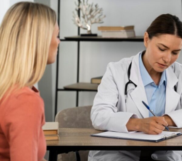 Sinais do câncer de estômago costumam surgir antes, mas muita gente ignora