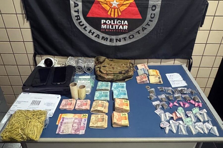 Homem é preso com drogas e mais de R$ 8 mil durante ação da PM em Leopoldina