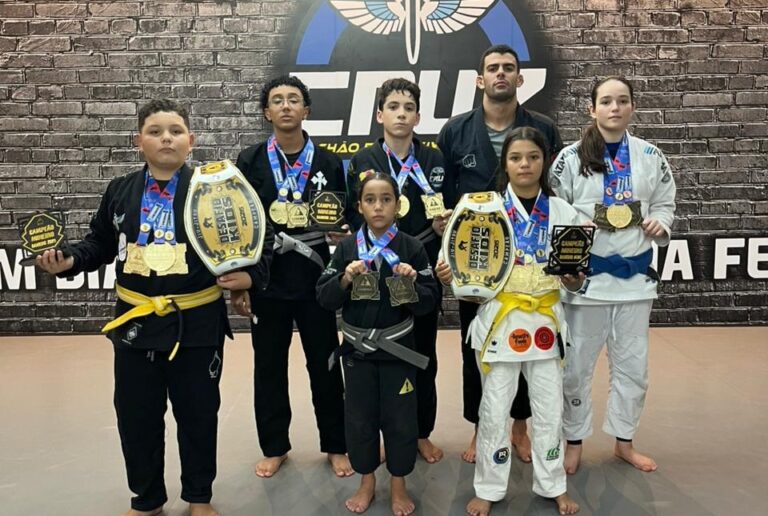 Equipe leopoldinense Cruz BJJ brilha na primeira etapa do Campeonato Mineiro em Belo Horizonte