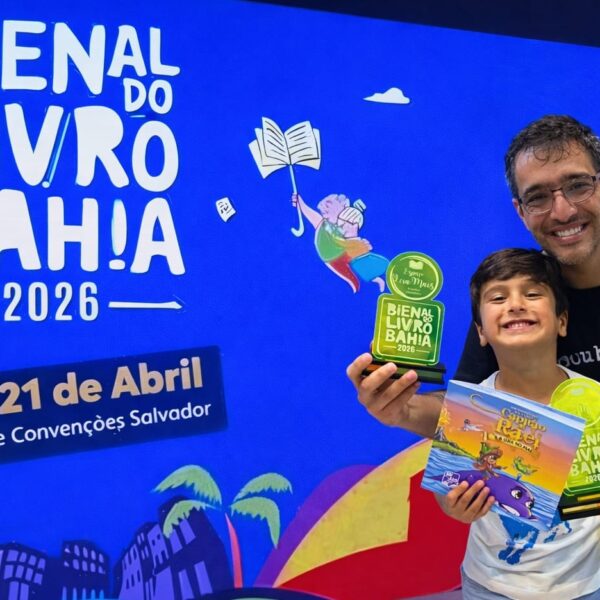 De Piacatuba para a Bienal: pai transforma histórias com o filho em livros premiados