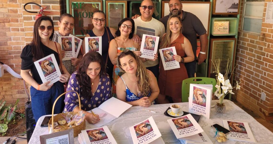 Livro ‘Caminhos Poéticos em Traços’ é lançado em Leopoldina com exposição de arte e sessão de autógrafos