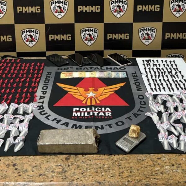 PM apreende 242 pinos de cocaína durante ação no Eldorado