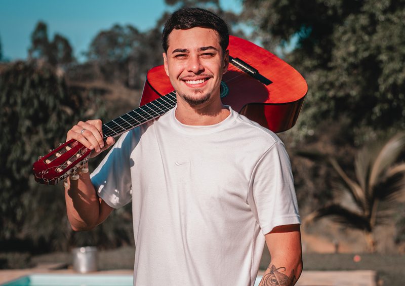 Daniel Garcia: jovem cantor de Palma desponta como nova promessa do pagode regional