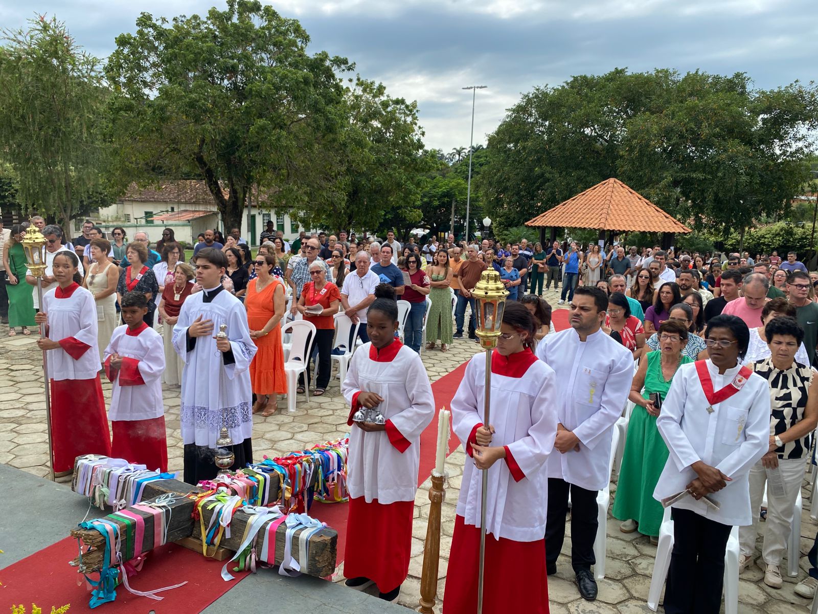 Festa da Cruz Queimada se encerra neste domingo com procissão e missa em Piacatuba