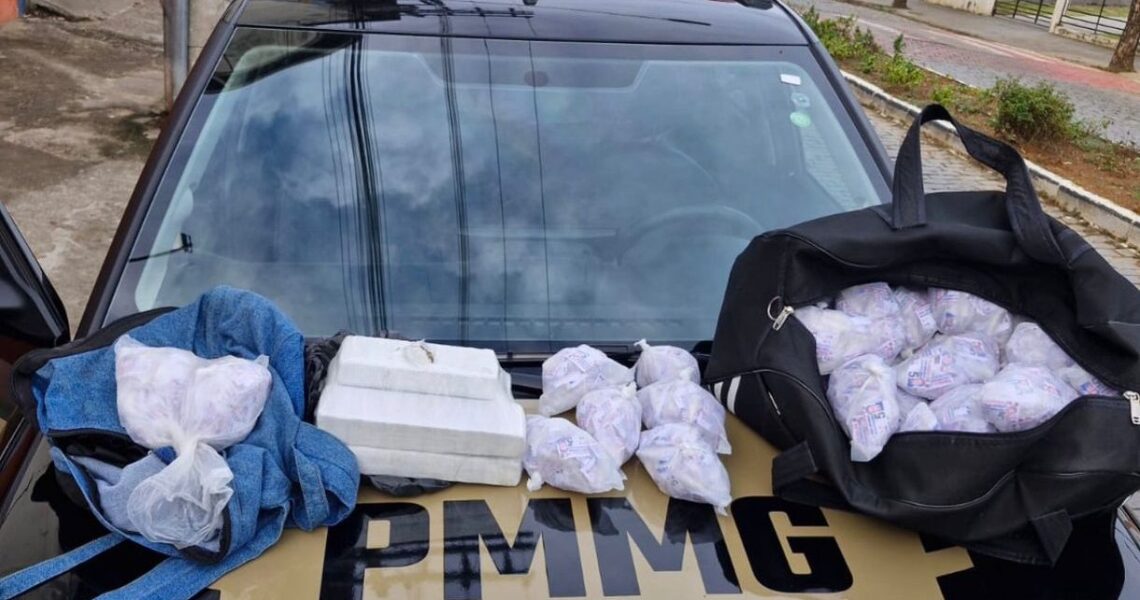 PM apreende mais de 3 mil pinos de cocaína e prende dois homens em Leopoldina