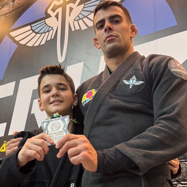 Leopoldinense de 9 anos conquista vice-campeonato brasileiro após campanha de destaque em São Paulo