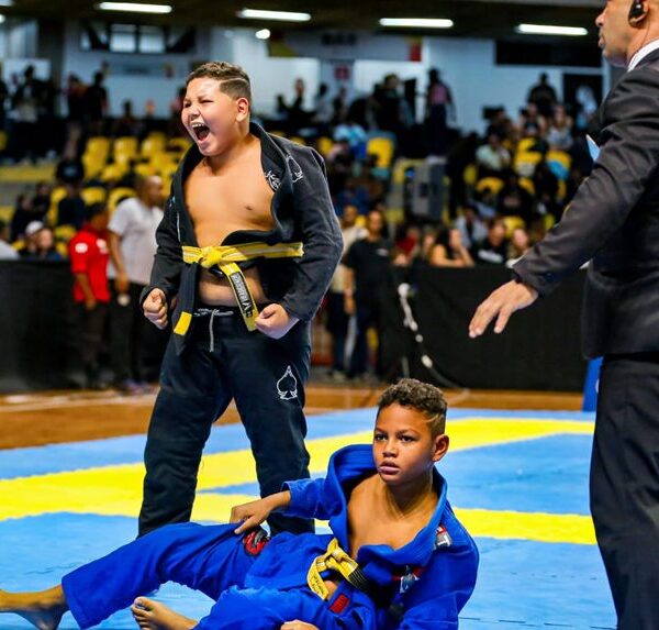 Aos 11 anos, atleta de Leopoldina lidera ranking mineiro de Jiu-Jitsu e coleciona títulos