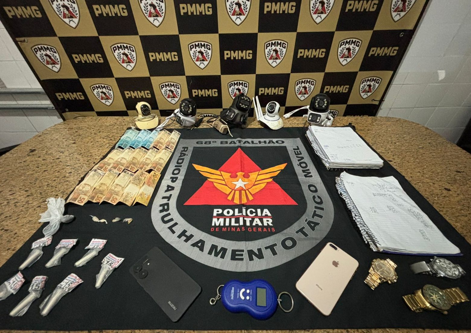 Operação da PM termina com apreensão de adolescentes e prisão de foragido em Leopoldina