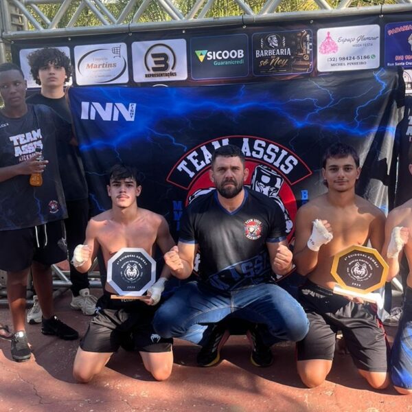 Atletas de Leopoldina conquistam duas vitórias por nocaute em evento de artes marciais em Guidoval