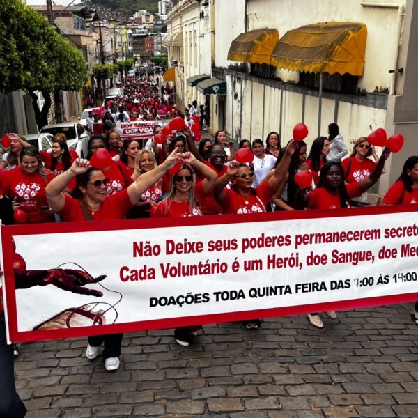 Mobilização no Centro de Leopoldina incentiva doação voluntária de sangue