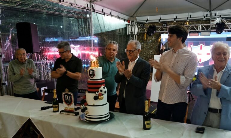 Esporte Clube Ribeiro Junqueira celebra 115 anos com noite de homenagens e lançamento da Revista Times da Mata