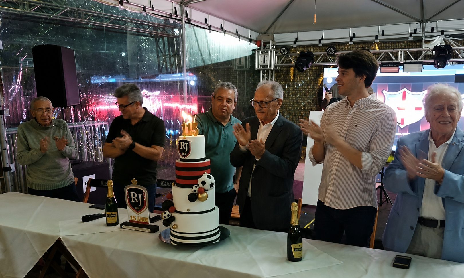 Esporte Clube Ribeiro Junqueira celebra 115 anos com noite de homenagens e lançamento da Revista Times da Mata