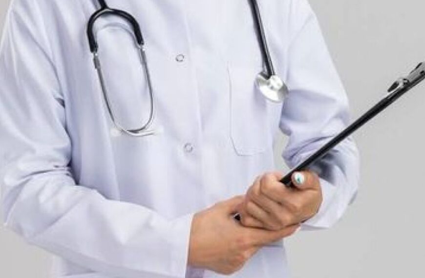 Prefeitura de Leopoldina abre processos seletivos para contratação de médicos