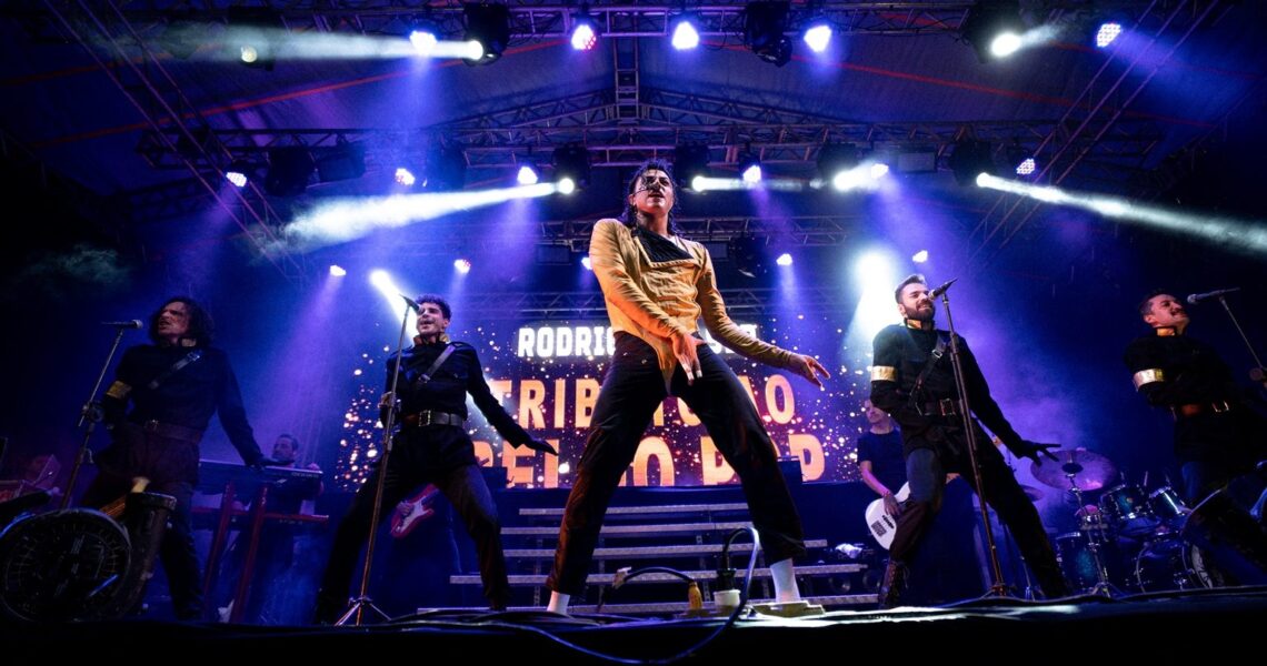 Rodrigo Teaser apresenta ‘Tributo ao Rei do Pop’ neste sábado na Stone House em Leopoldina