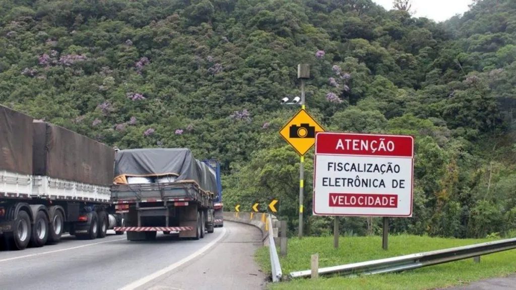 ANTT suspende testes com radares de velocidade média em rodovias de Minas