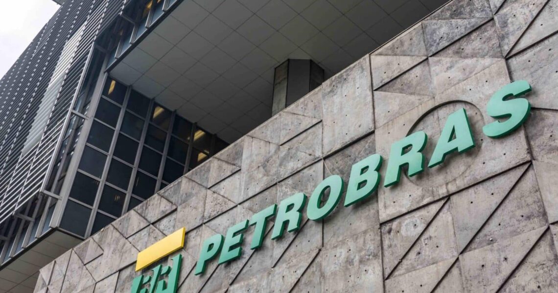 Petrobras deve abrir novo concurso em 2026 e movimenta mercado de concurseiros
