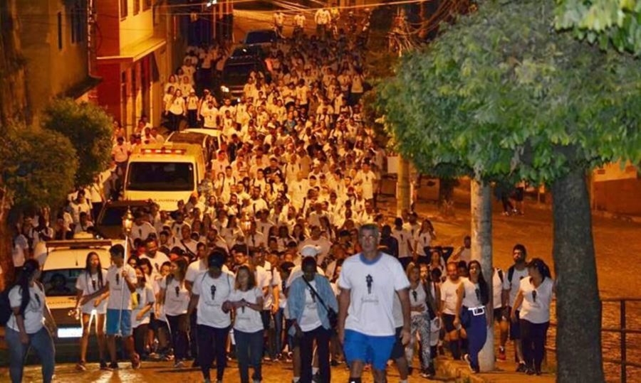 Caminhos da Piedade reúne milhares de peregrinos neste domingo com destino a Piacatuba