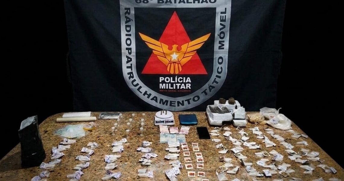 Adolescente é apreendido pela PM com grande quantidade de drogas e munições no Cidade Alta em Leopoldina