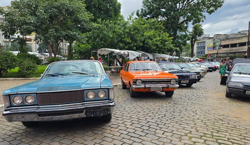 Clássicos sobre rodas ganham espaço na Praça Félix Martins neste domingo em Leopoldina