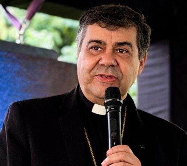 Dom Edson Oriolo: O relacionamento humano em tempos de conexão digital