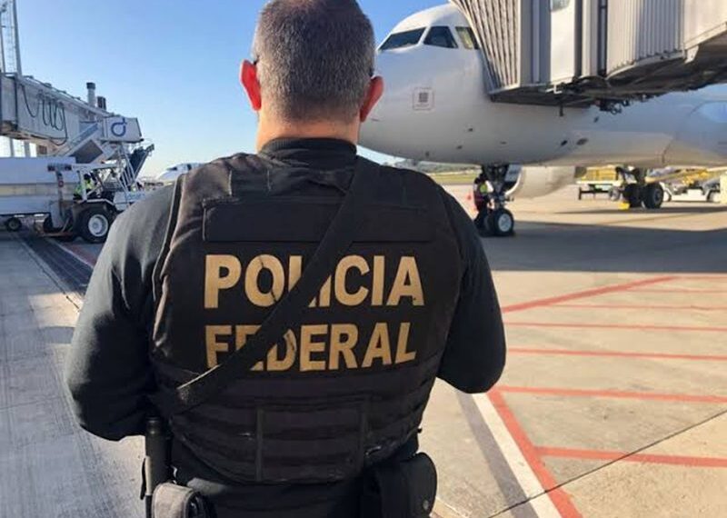 Suspeita de golpe de R$ 1 milhão contra cafeicultores da região é extraditada de Portugal e presa em Confins