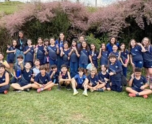 Alunos do SESI Leopoldina visitam Sítio Boa Esperança e conhecem de perto a produção do Guzerá Leiteiro Timoneiro