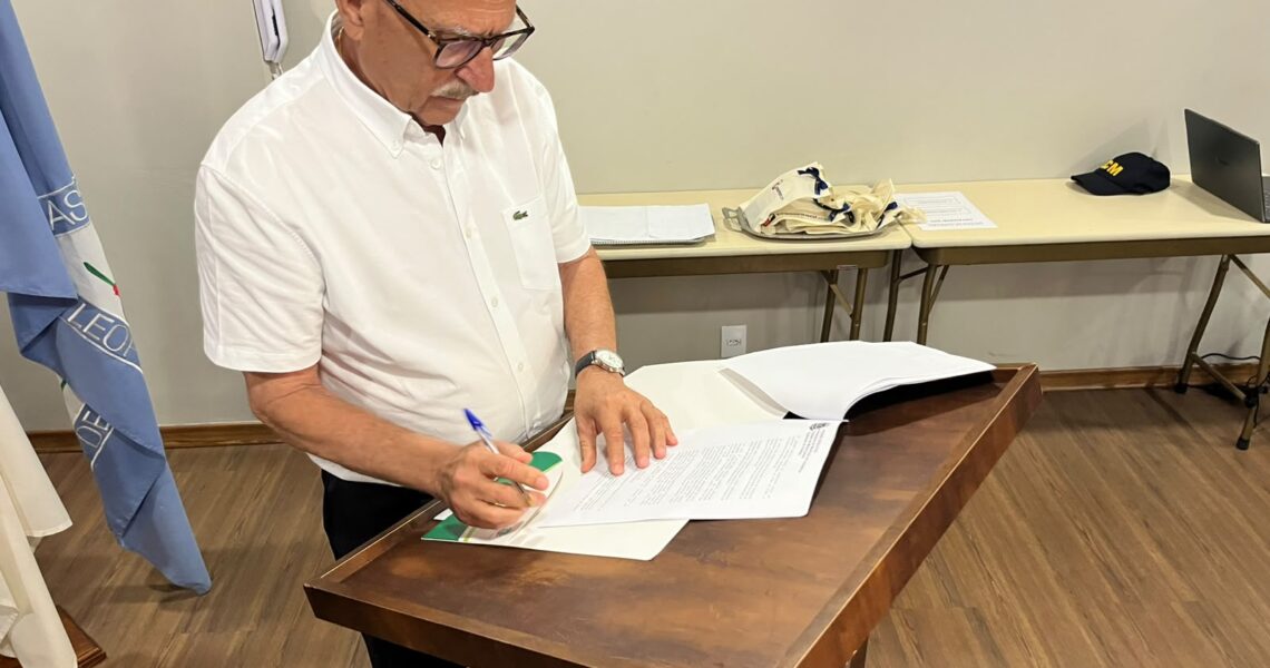Prefeito Pedro Augusto sanciona lei que autoriza porte de armas pela GCM de Leopoldina