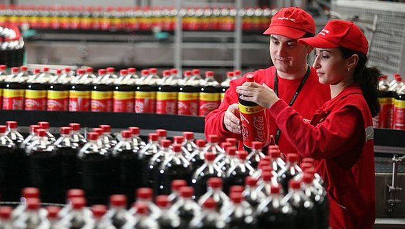 Coca-Cola abre vagas de emprego em Muriaé, Juiz de Fora e Viçosa